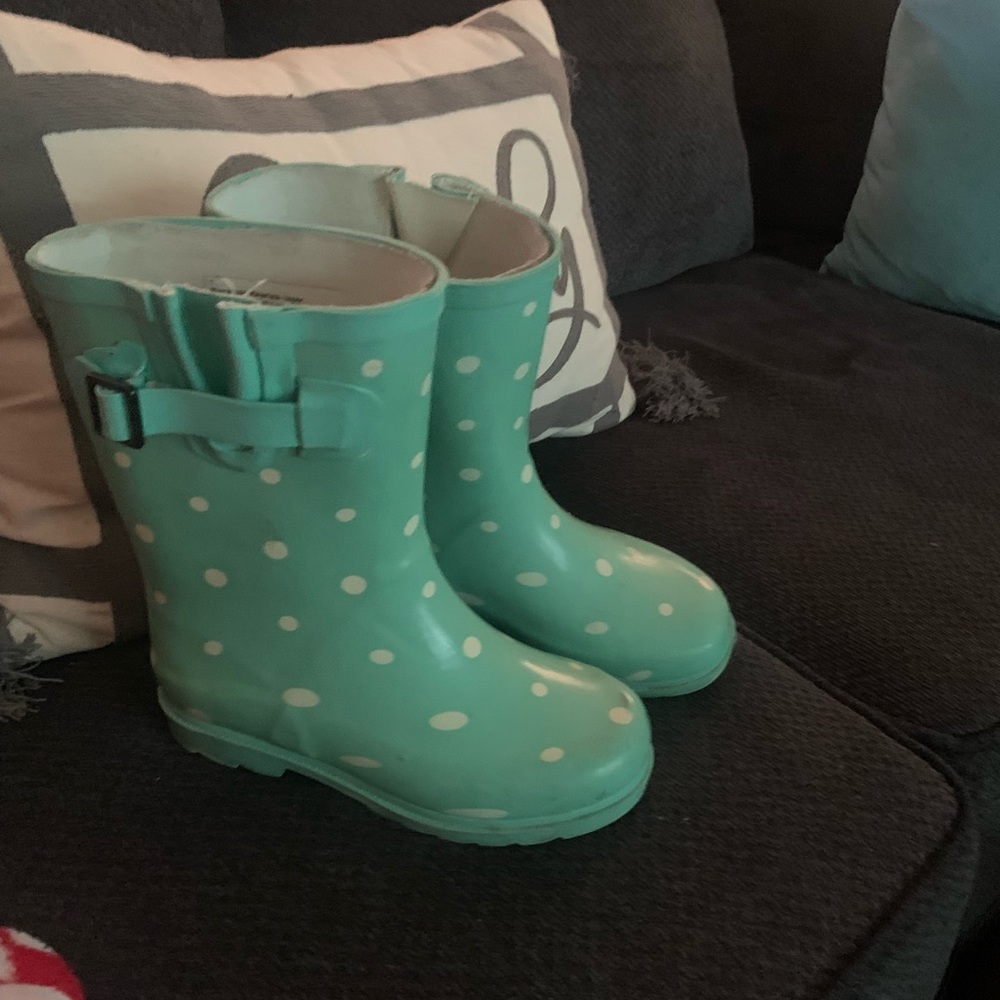 Rain boots
